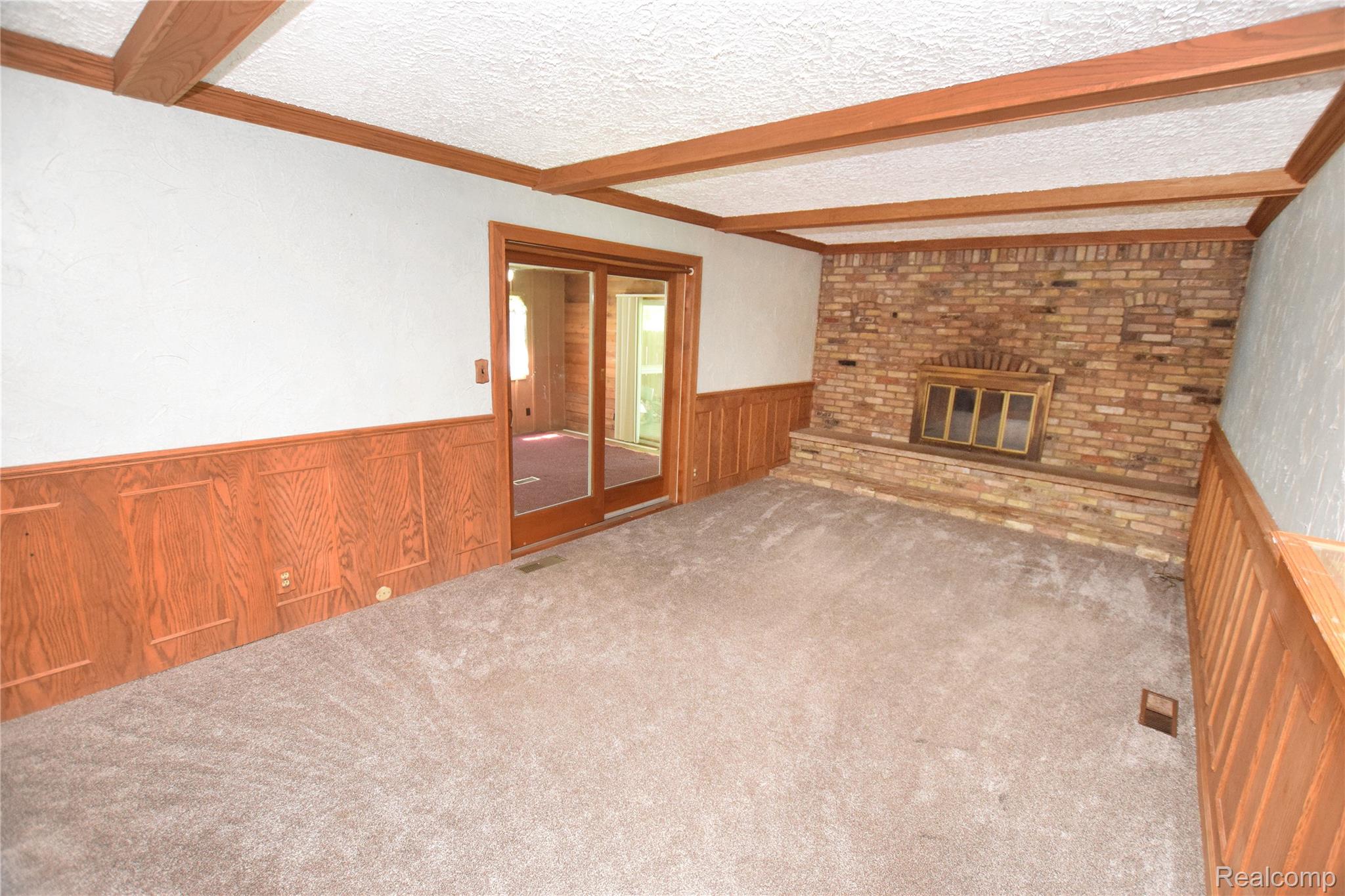5252 Stimson Road Davison, MI 48423 - Photo 5 of 28 Living Room with Fireplace