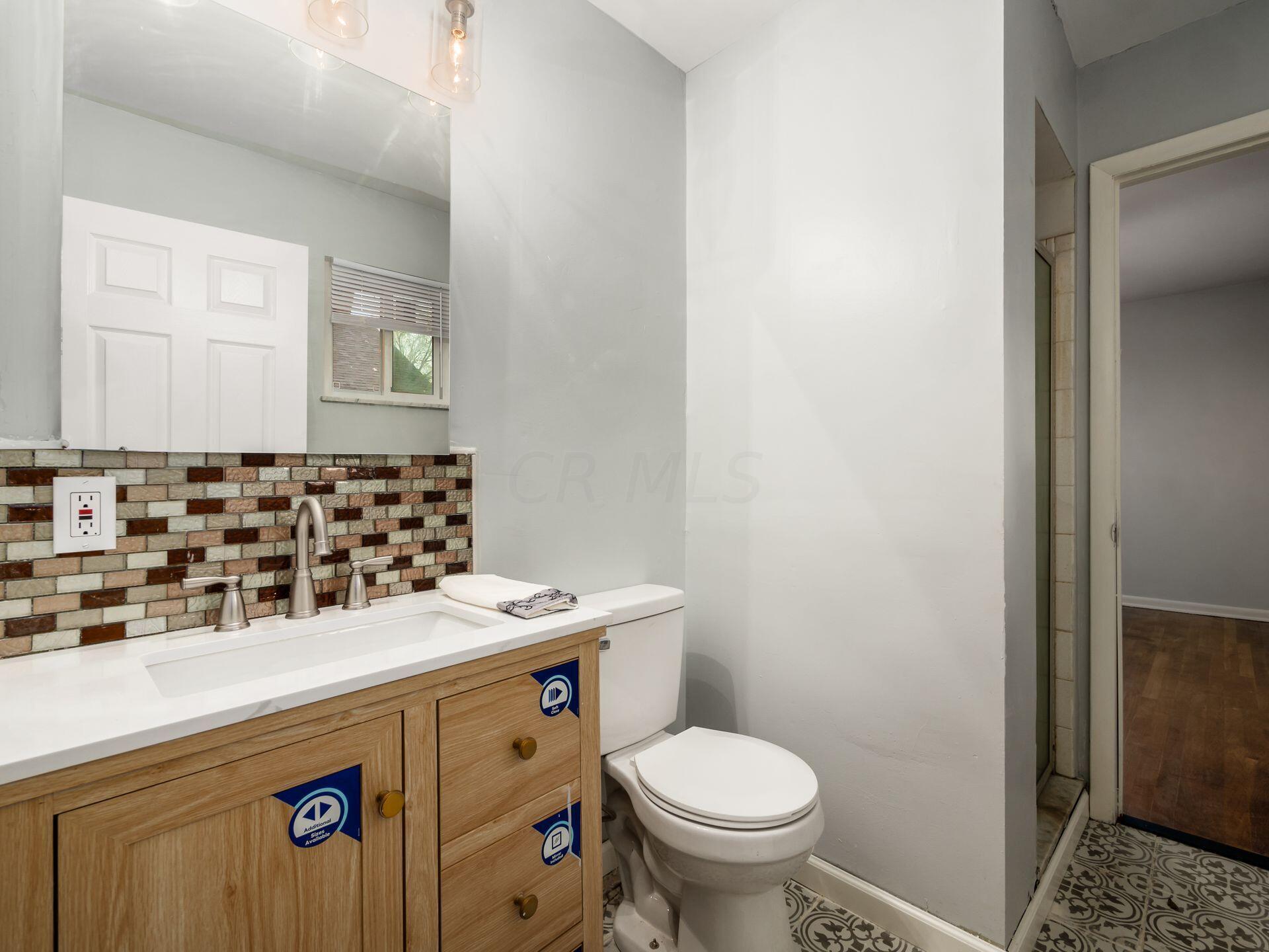 2071 Sale Road Columbus, OH 43224 - Photo 13 of 23 029_3b3a57a6a_N 2071 Sale 058