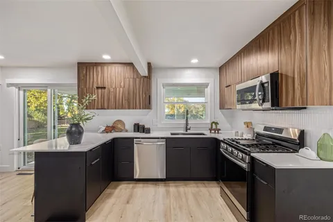 $895,000 | 6703 South Locust Court, Centennial, CO 80112