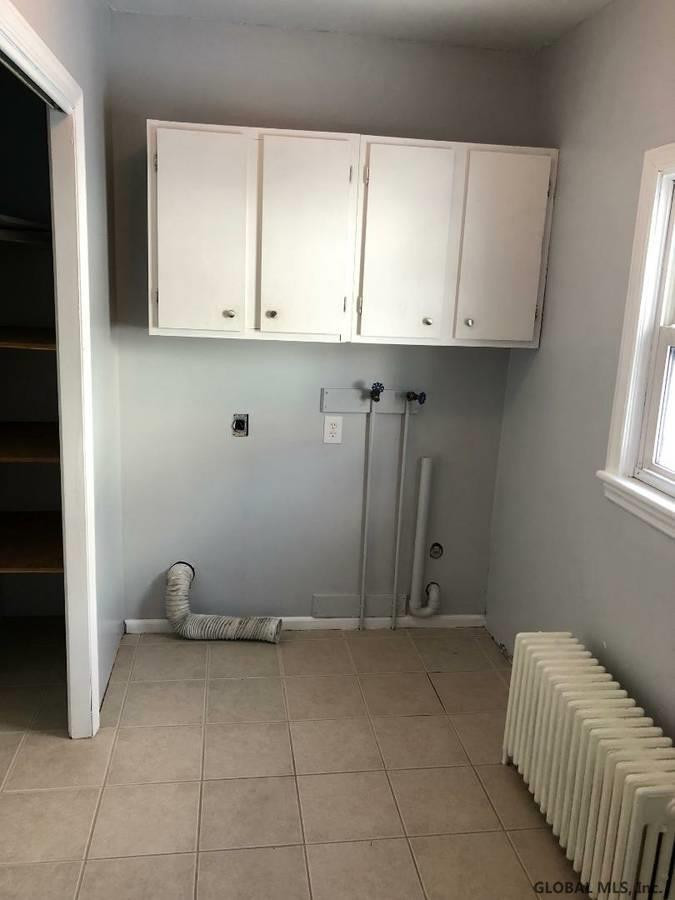 1913 Lenox Road Schenectady, NY 12308 - Photo 9 of 10 Photo 9