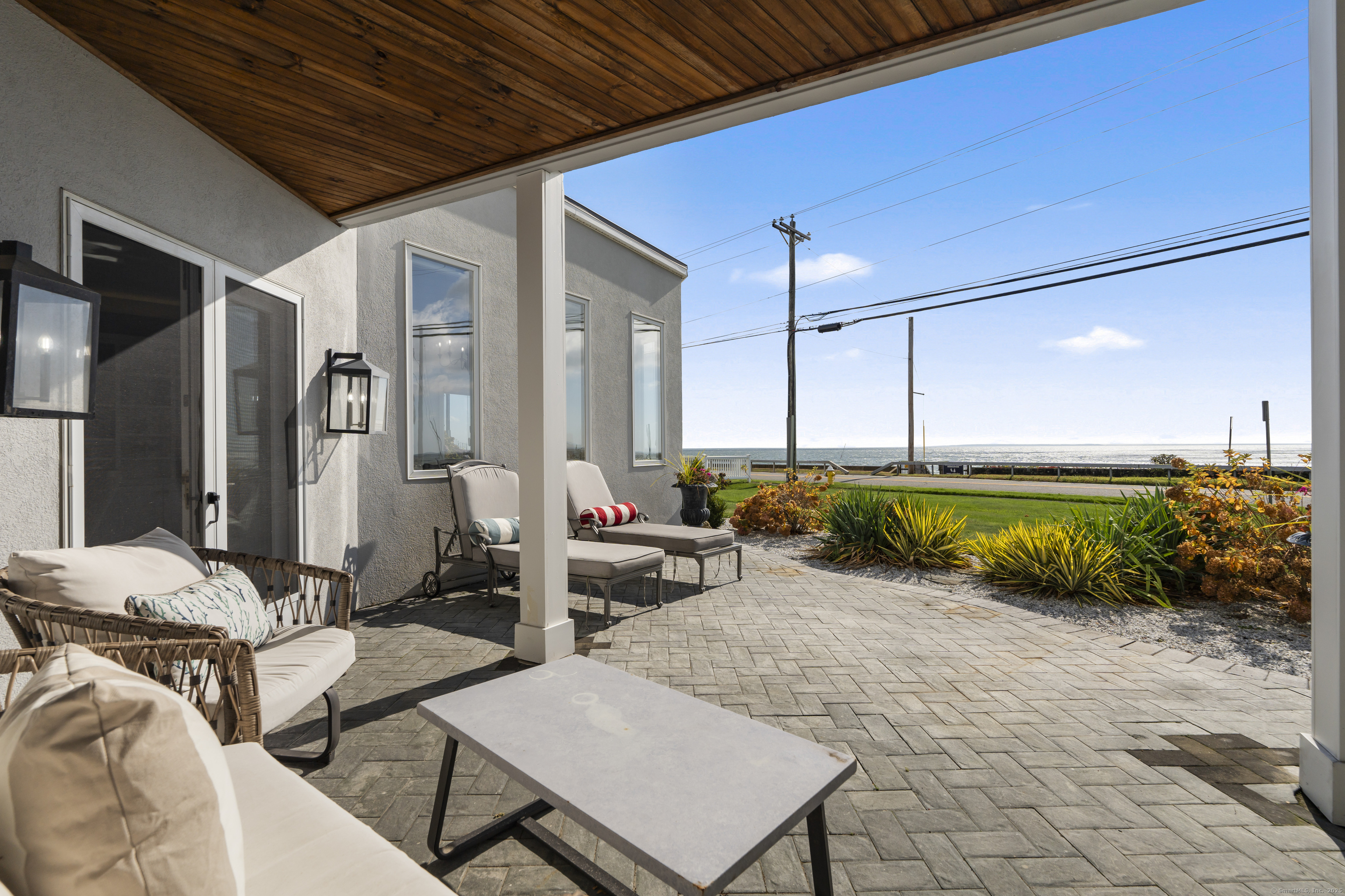 372 Maple Avenue Old Saybrook, CT 06475 - Photo 39 of 40 a living room with furniture
