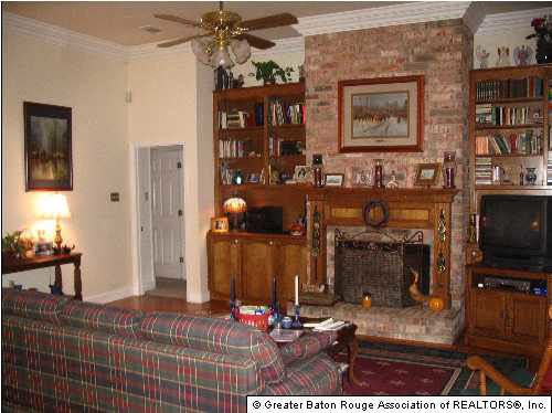 2931 Rene Beauregard Avenue Baton Rouge, LA 70820 - Photo 2 of 11 Gallery Image 2