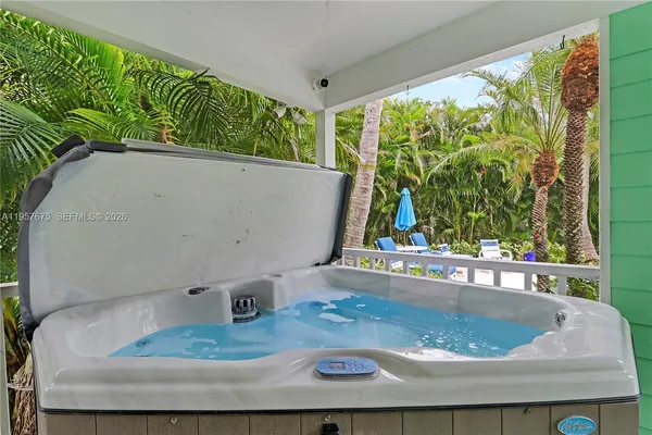 $1,890,000 | 8445 Southeast Bayberry Terrace, Hobe Sound, FL 33455