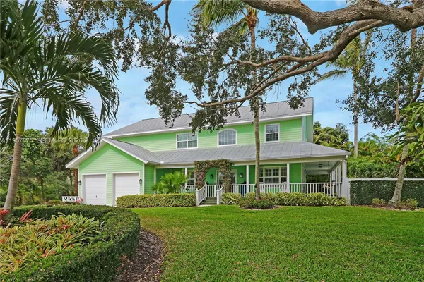 $1,890,000 | 8445 Southeast Bayberry Terrace, Hobe Sound, FL 33455