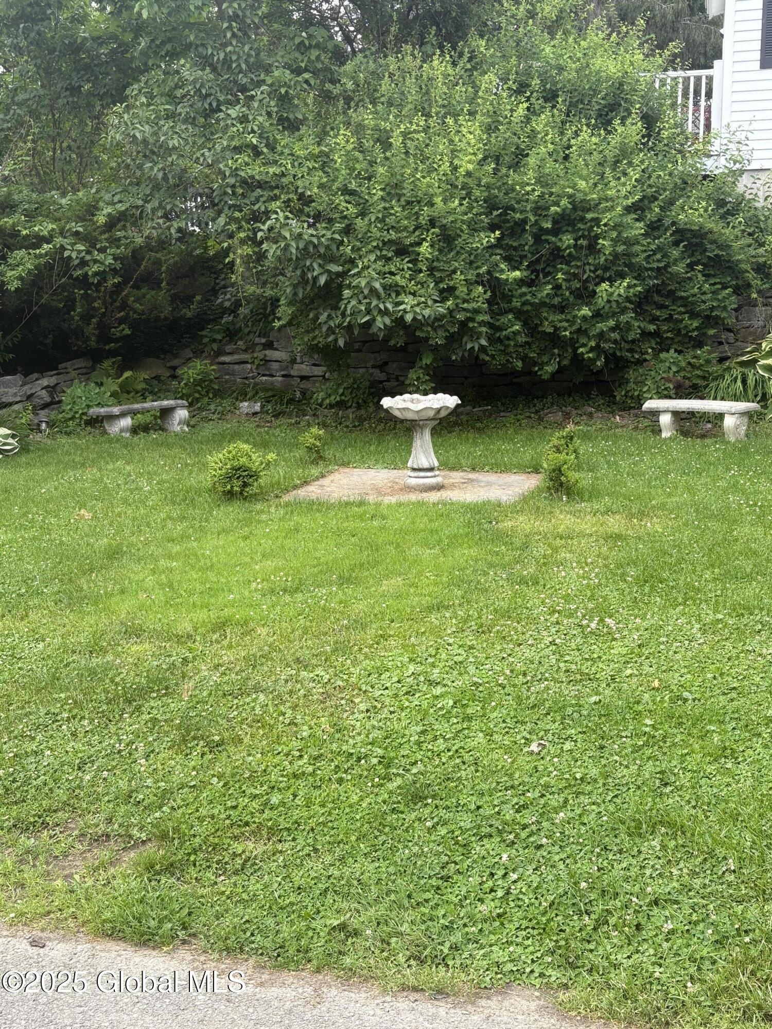 353 Truax Road Amsterdam, NY 12010 - Photo 48 of 61 20250615_221506726_iOS_27