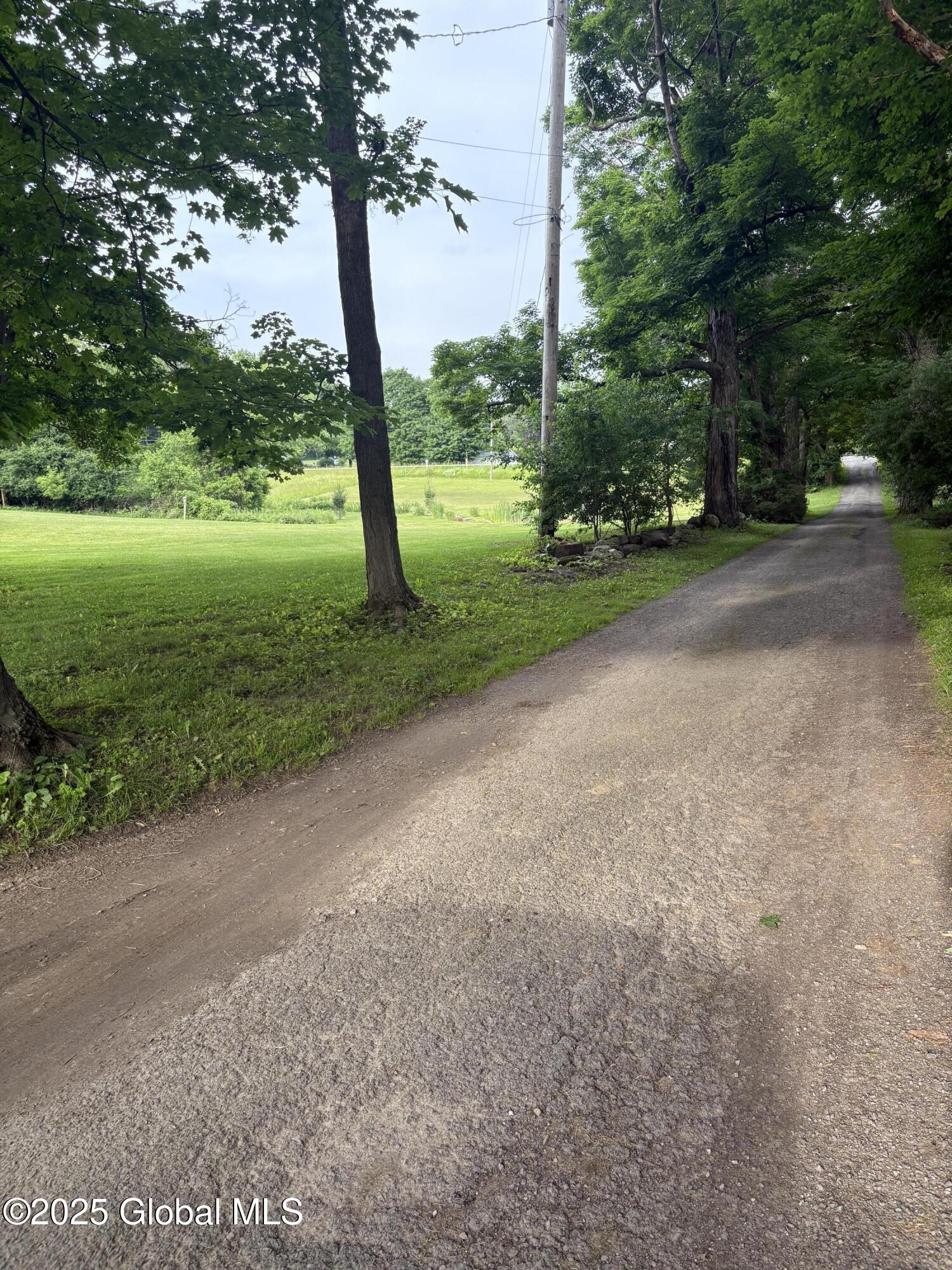 353 Truax Road Amsterdam, NY 12010 - Photo 61 of 61 20250615_223130716_iOS_0