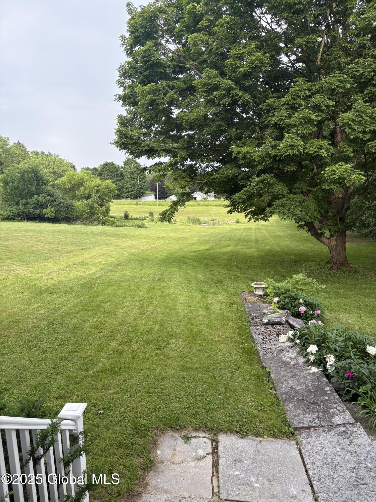 353 Truax Road Amsterdam, NY 12010 - Photo 7 of 61 20250615_223028281_iOS_3