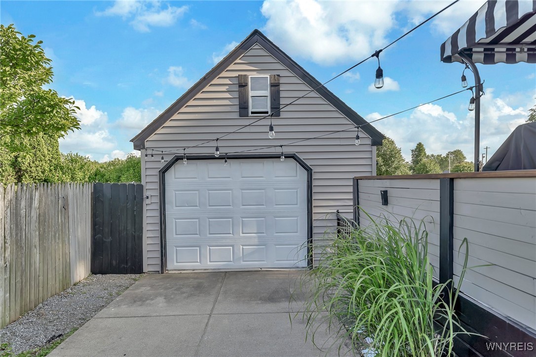 2001 Como Park Boulevard Lancaster, NY 14086 - Photo 39 of 48