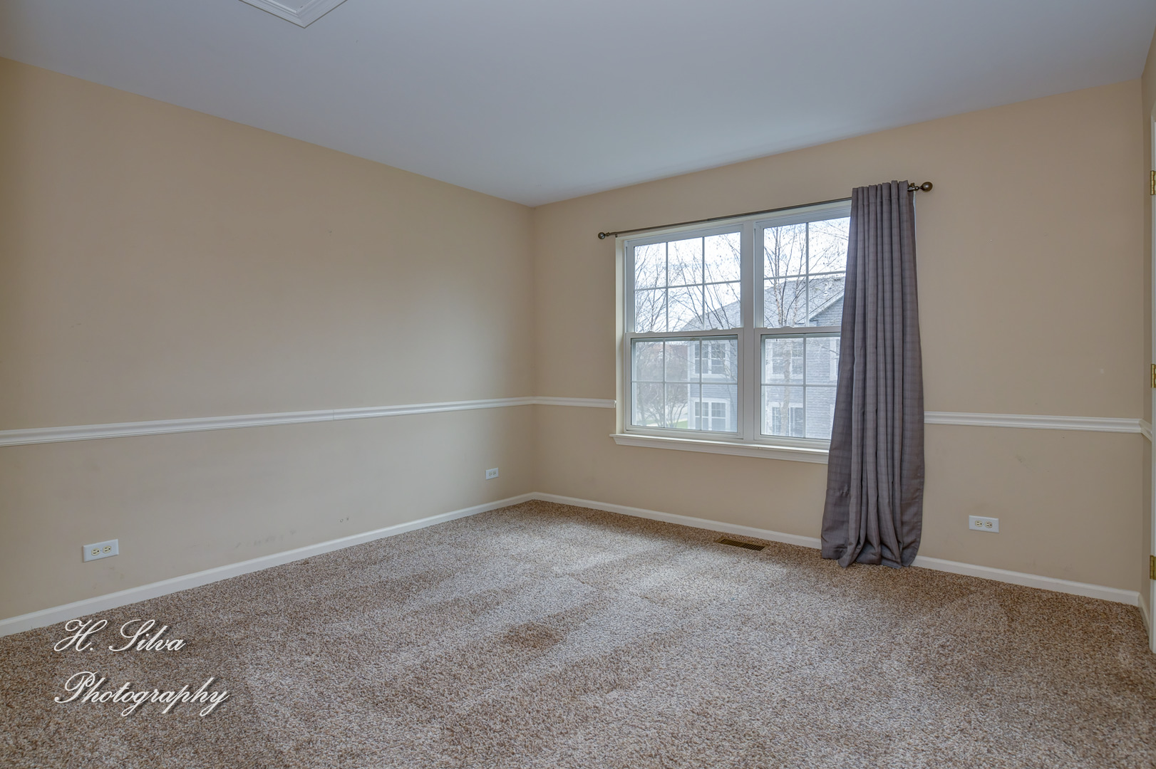 9425 Rainsford Drive Huntley, IL 60142 - Photo 13 of 15 a view of an empty room with a window