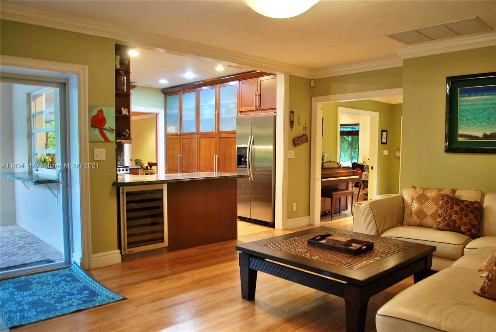 1119 Hardee Road Coral Gables, FL 33146 - Photo 13 of 45 Gallery Image 13