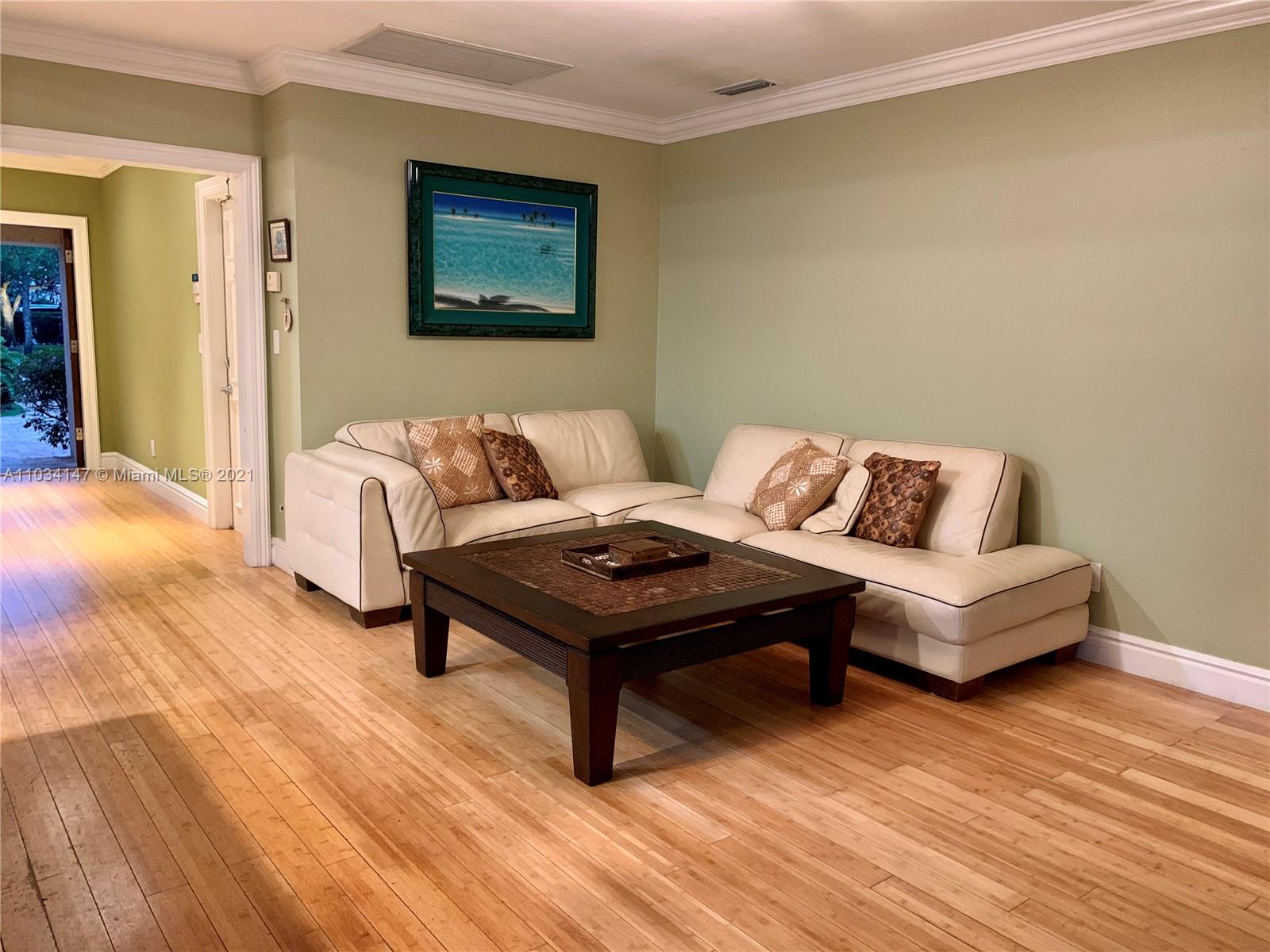 1119 Hardee Road Coral Gables, FL 33146 - Photo 29 of 45 Gallery Image 29