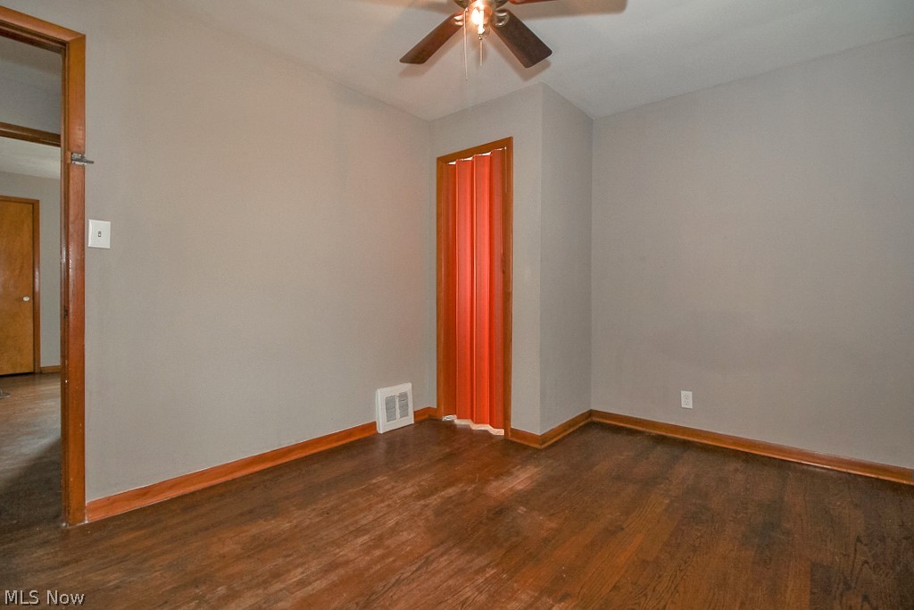 5372 Turney Road Cleveland, OH 44125 - Photo 14 of 30 Gallery Image 14