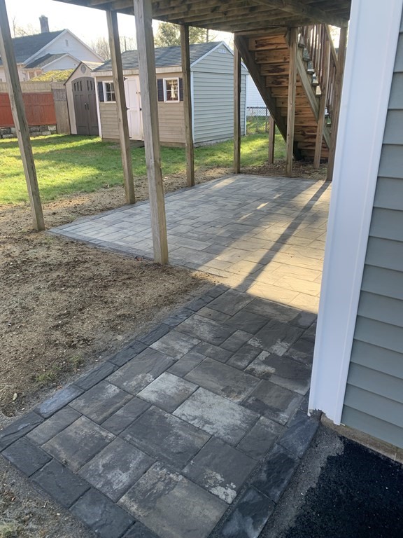 111 Warrenton Street Springfield, MA 01109 - Photo 13 of 18 a view of outdoor space