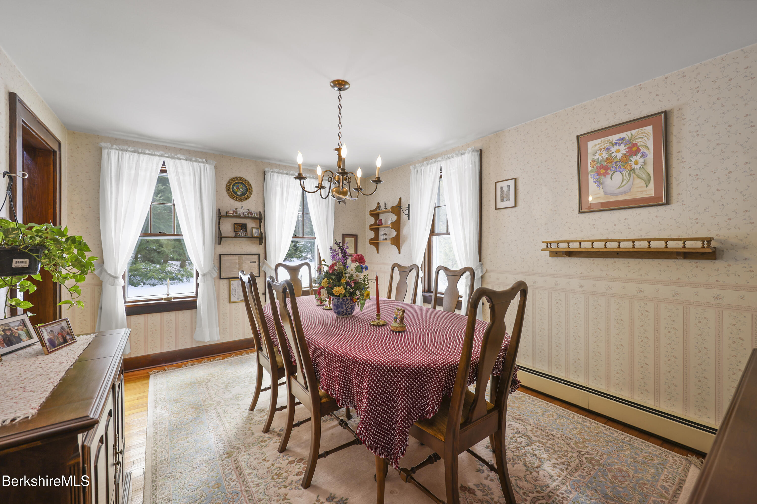 138 Hillsdale Road Egremont, MA 01230 - Photo 6 of 28 80 Dining Room
