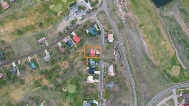 a view of entryway with outdoor area