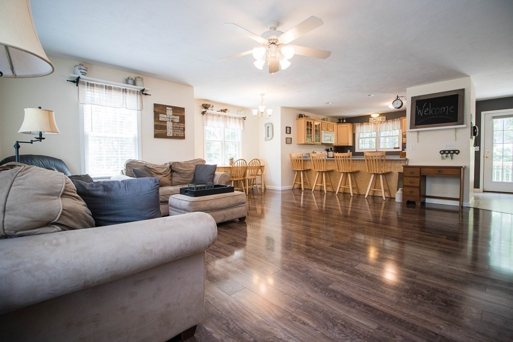 10 Pine Ridge Way, Unit 10 Middleboro, MA 02346 - Photo 1 of 30 Gallery Image 1
