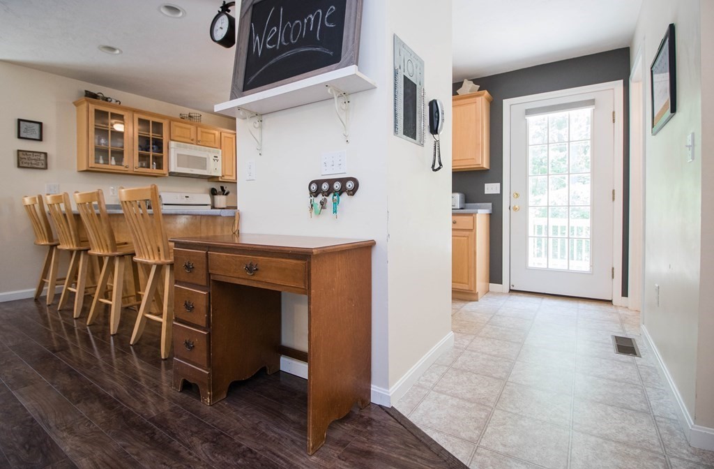 10 Pine Ridge Way, Unit 10 Middleboro, MA 02346 - Photo 4 of 30 Gallery Image 4
