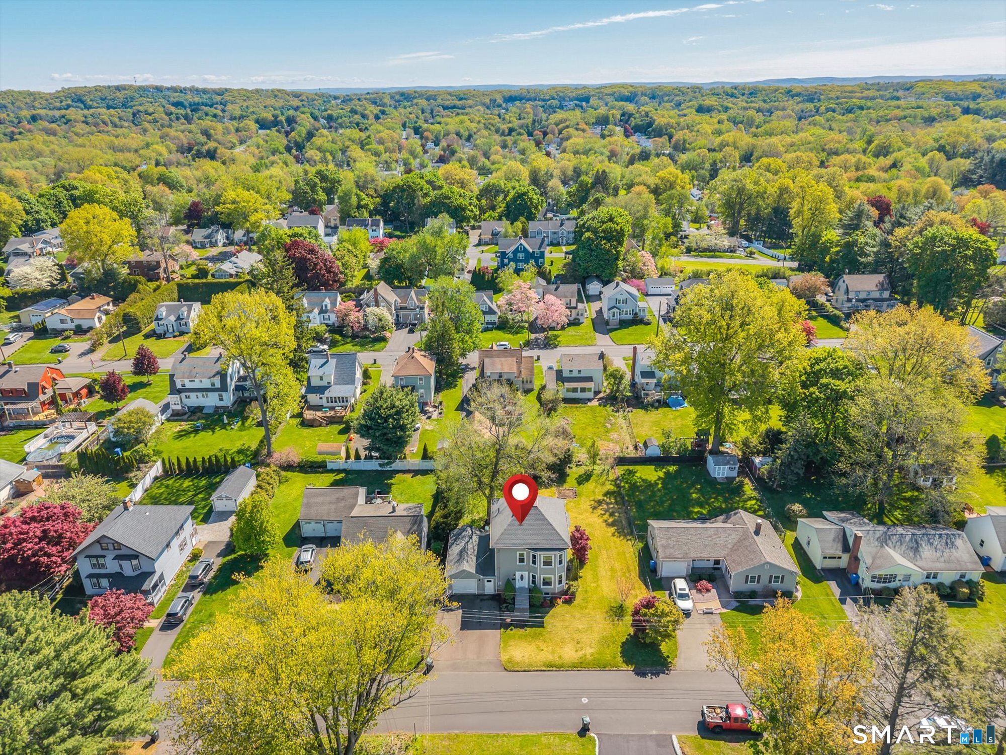 52 Stuart Street Newington, CT 06111 - Photo 3 of 33 Set in suburban neighborhood and minutes from restaurants, shopping and services