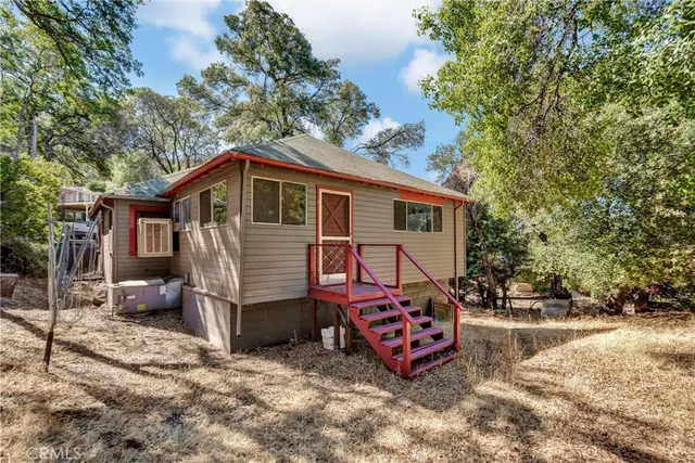 $240,000 | 2690 Carmel Avenue, Clearlake, CA 95422