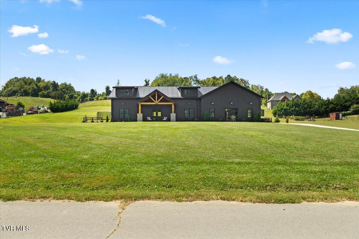 120 Willocks Road Johnson City, TN 37601 - Photo 3 of 81 01-128A0292