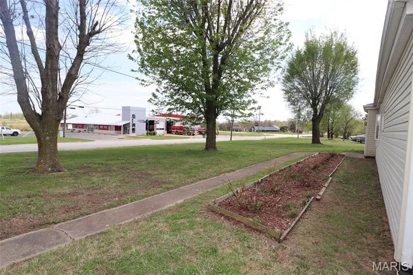 $198,500 | 550 South Summit Drive, Holts Summit, MO 65043