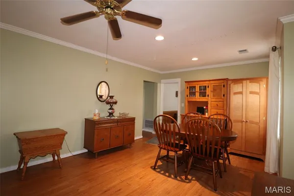 $198,500 | 550 South Summit Drive, Holts Summit, MO 65043