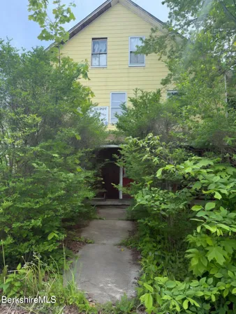$111,000 | 9 Depot Street, Monroe, MA 01350