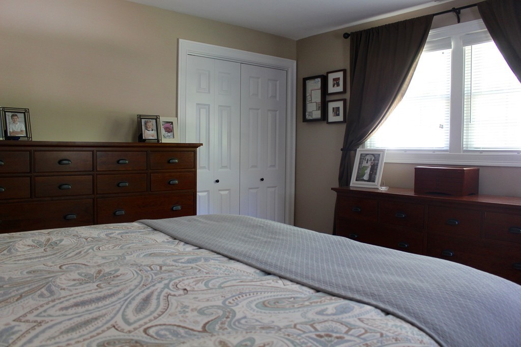 48 Lovejoy Road Andover, MA 01810 - Photo 11 of 30 Gallery Image 11