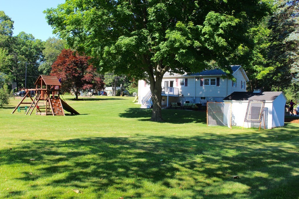 48 Lovejoy Road Andover, MA 01810 - Photo 27 of 30 Gallery Image 27