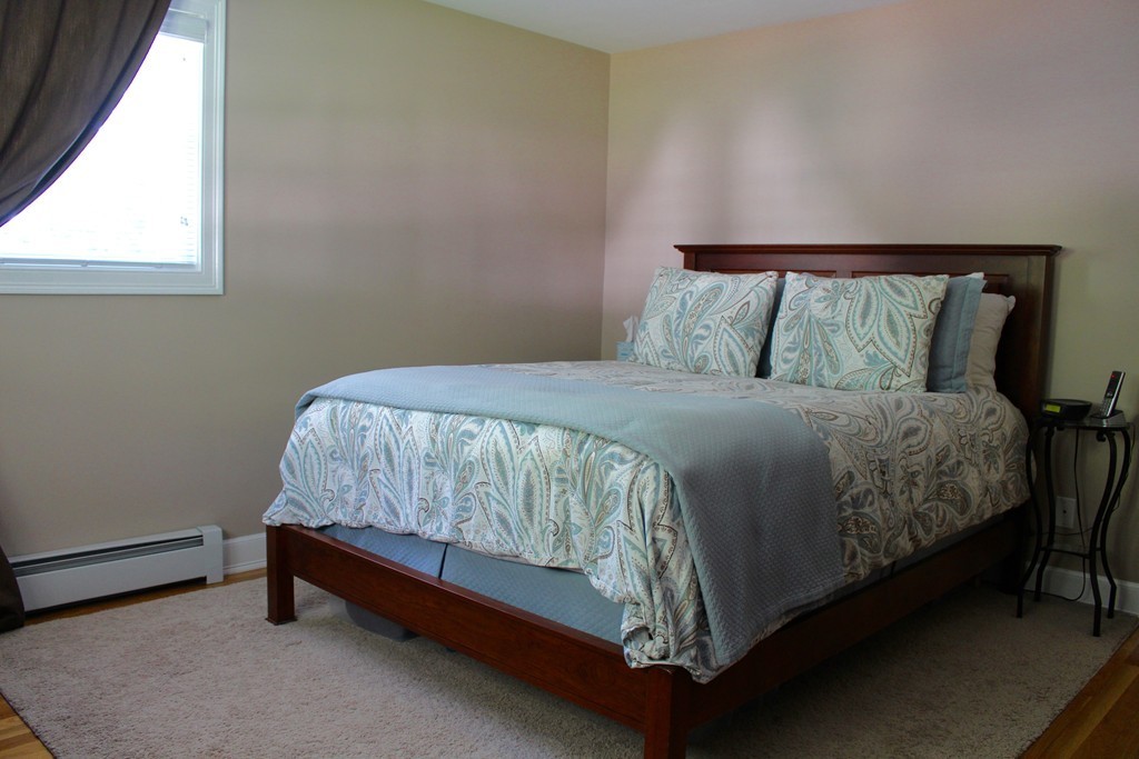 48 Lovejoy Road Andover, MA 01810 - Photo 8 of 30 Gallery Image 8