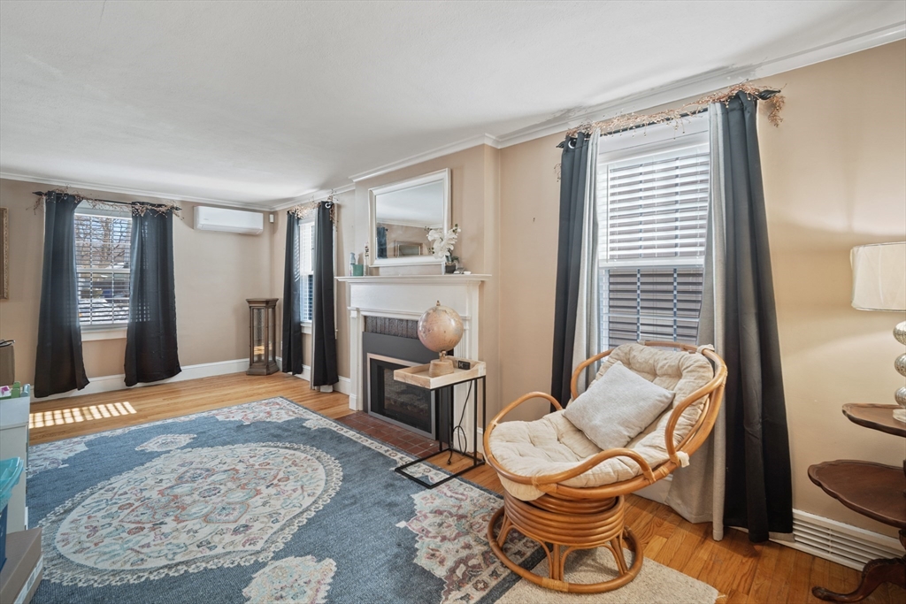 144 Gillette Avenue Springfield, MA 01118 - Photo 17 of 38 Gallery Image 17
