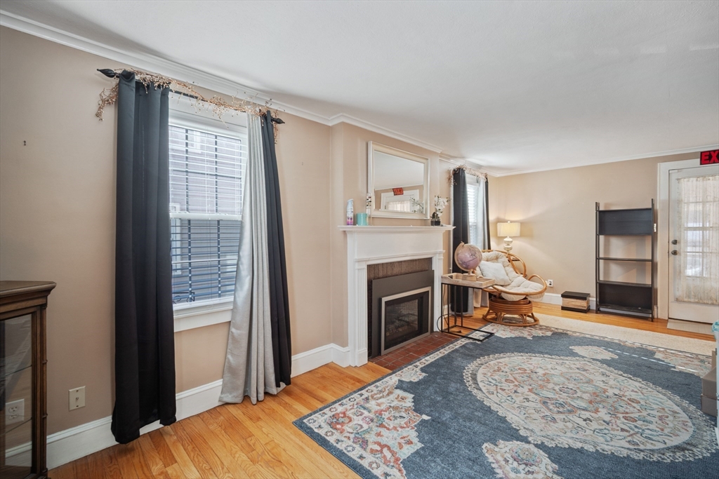 144 Gillette Avenue Springfield, MA 01118 - Photo 18 of 38 Gallery Image 18