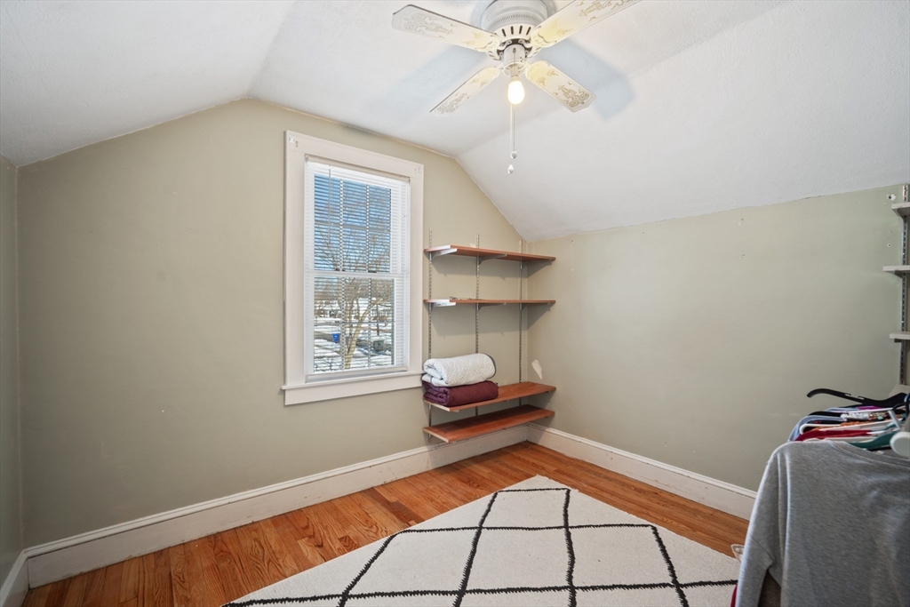 144 Gillette Avenue Springfield, MA 01118 - Photo 24 of 38 Gallery Image 24