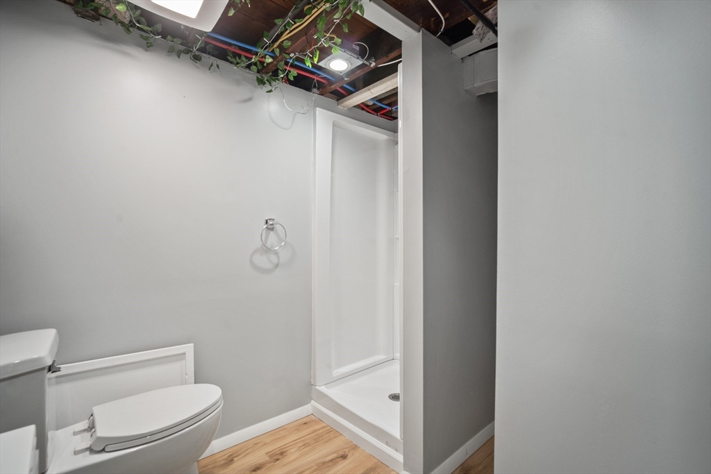 144 Gillette Avenue Springfield, MA 01118 - Photo 33 of 38 Gallery Image 33