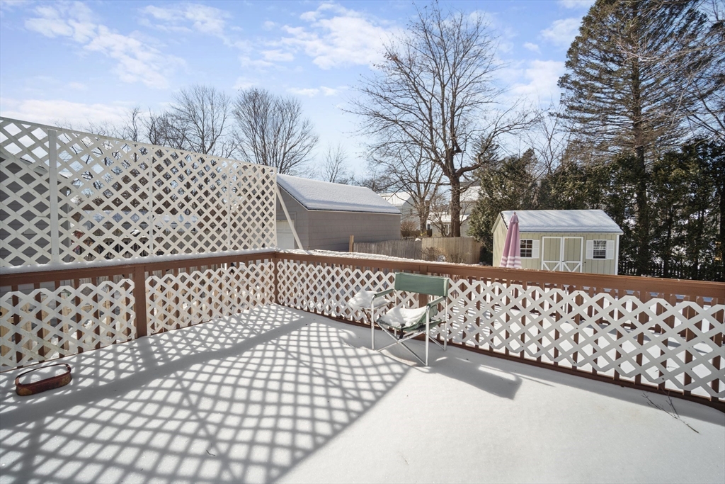 144 Gillette Avenue Springfield, MA 01118 - Photo 34 of 38 Gallery Image 34