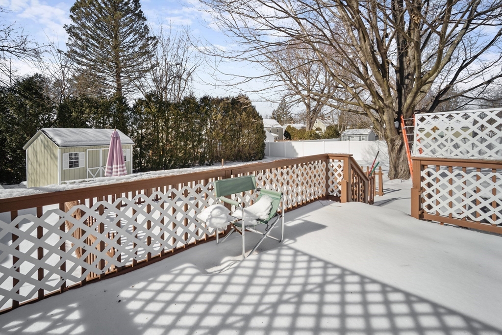 144 Gillette Avenue Springfield, MA 01118 - Photo 35 of 38 Gallery Image 35