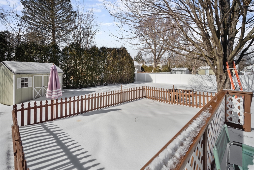 144 Gillette Avenue Springfield, MA 01118 - Photo 36 of 38 Gallery Image 36