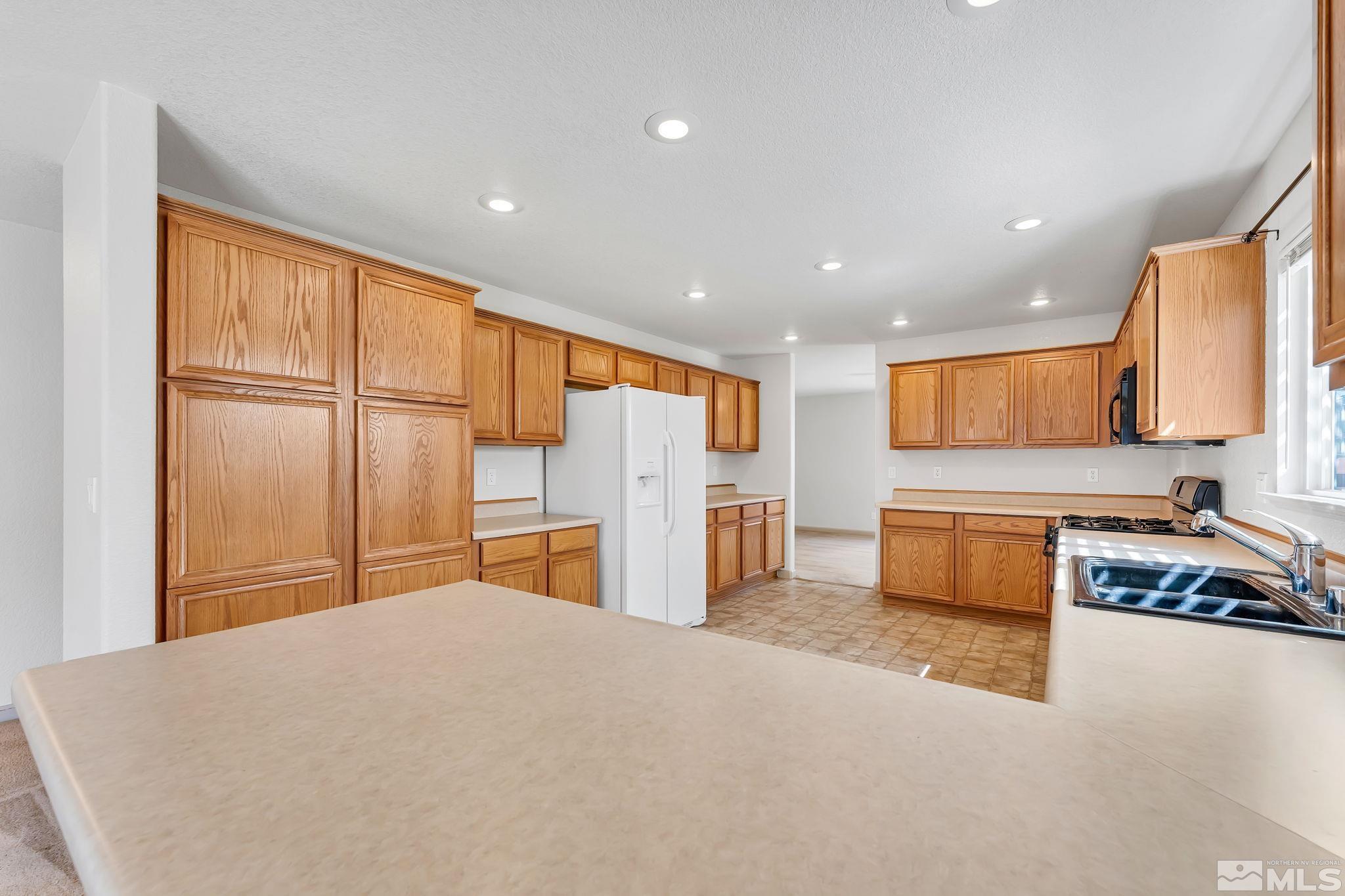 17750 Gingko Court Reno, NV 89508 - Photo 12 of 35 Photo 12