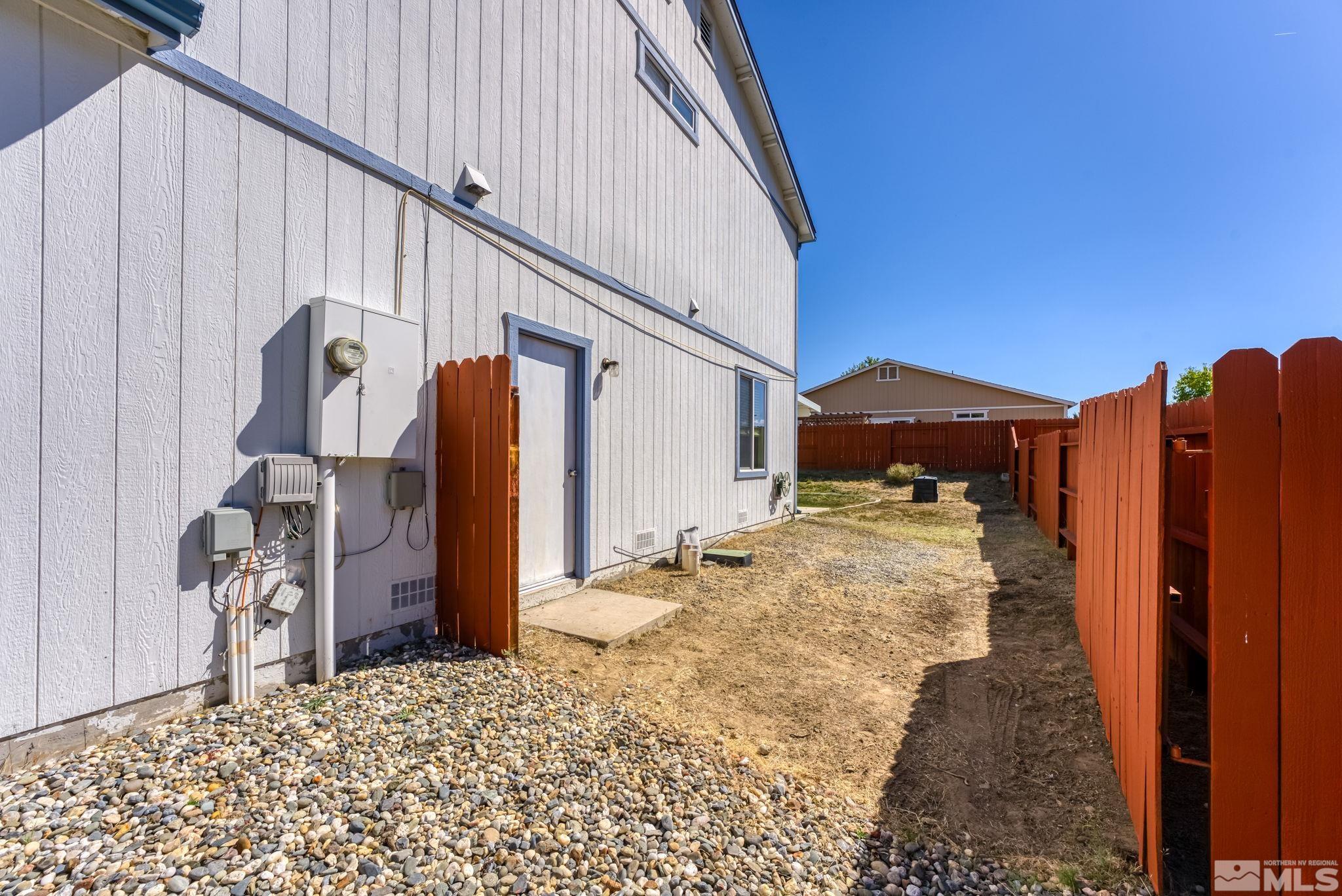 17750 Gingko Court Reno, NV 89508 - Photo 9 of 35 Photo 9