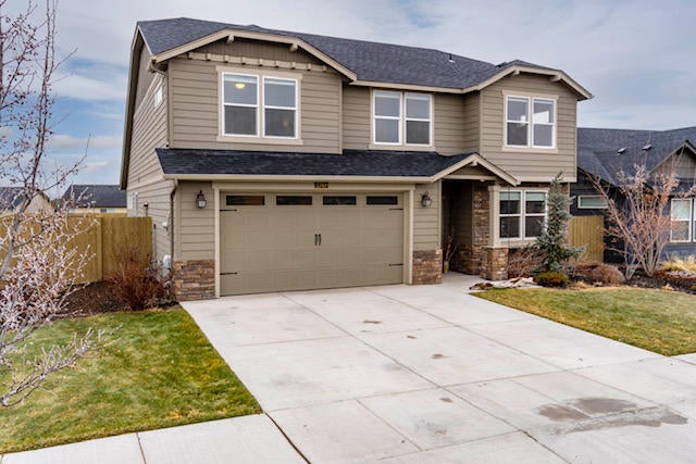2749 Southwest 47th Street Redmond, OR 97756 - Photo 2 of 30 2749 SW 47th_0147 copy