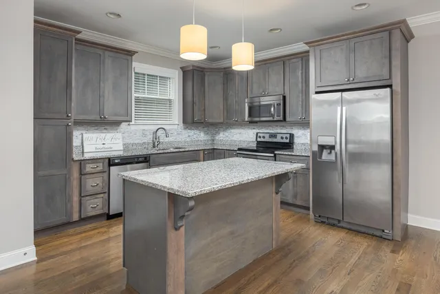 $2,850 | 1428 Park Avenue, Chattanooga, TN 37408