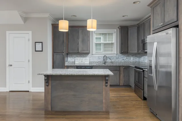 $2,850 | 1428 Park Avenue, Chattanooga, TN 37408