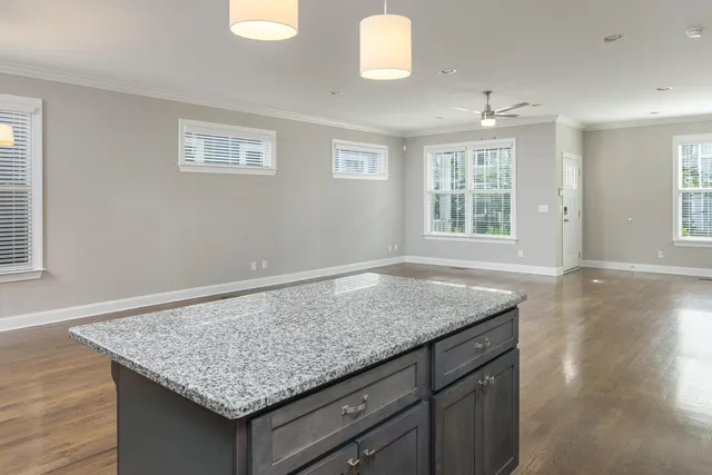 $2,850 | 1428 Park Avenue, Chattanooga, TN 37408