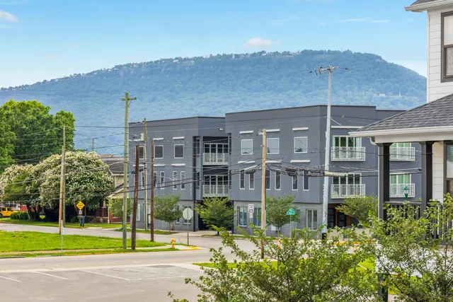 $2,850 | 1428 Park Avenue, Chattanooga, TN 37408