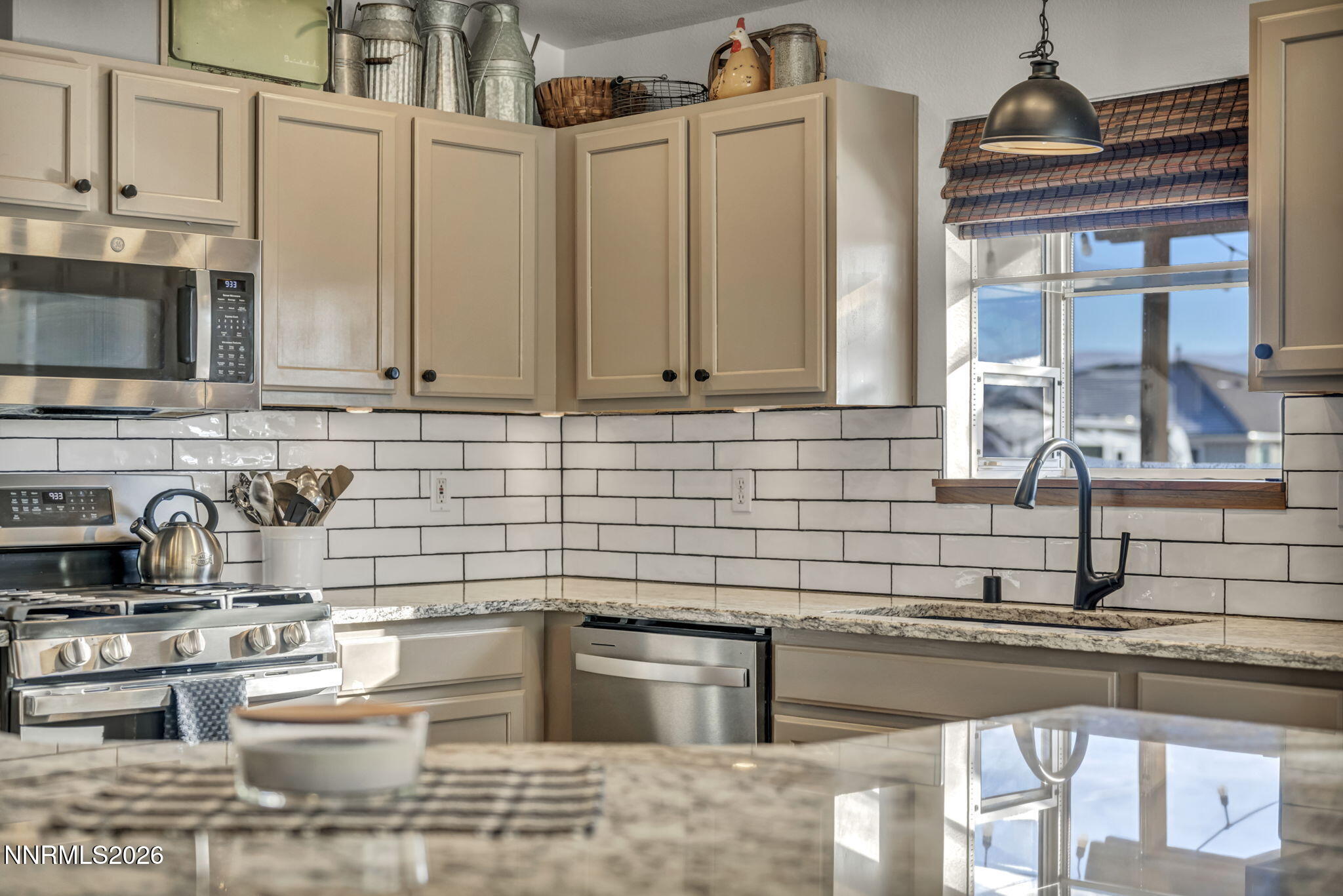 952 Red Falcon Way Spanish Springs, NV 89441 - Photo 12 of 46 40-web-or-mls-952-red-falcon-way