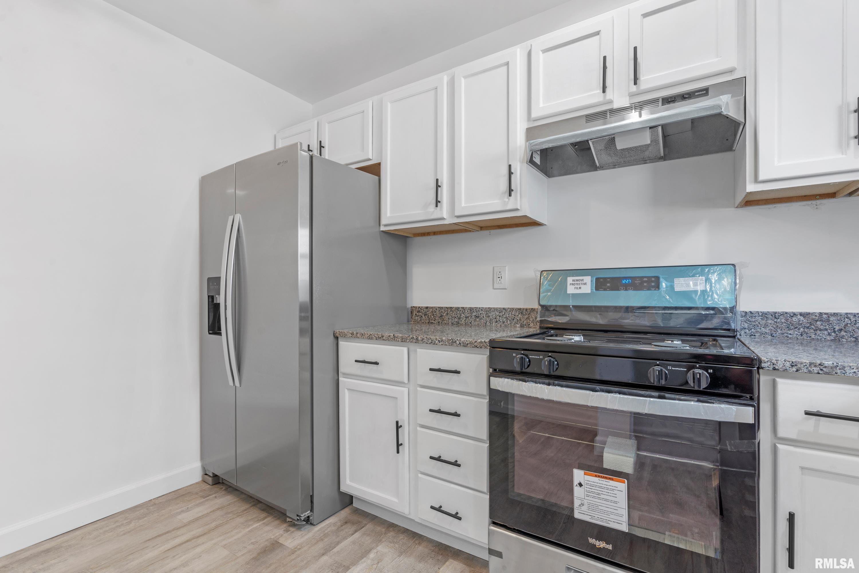 2420 South 5th Street Springfield, IL 62703 - Photo 18 of 26