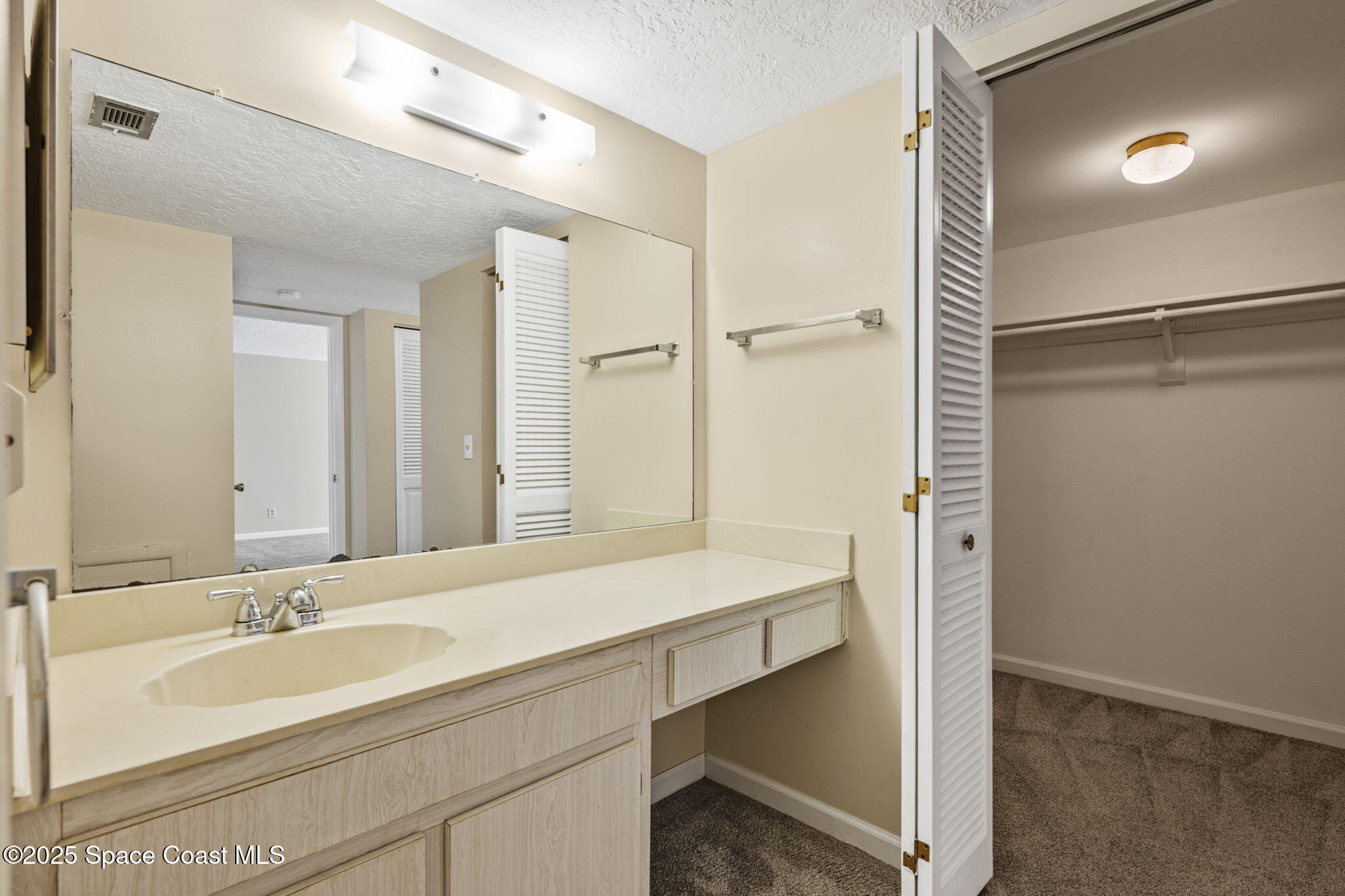 315 Tangle Run Boulevard, Unit 1016 Melbourne, FL 32940 - Photo 21 of 34 22-web-or-mls-DSC_2888