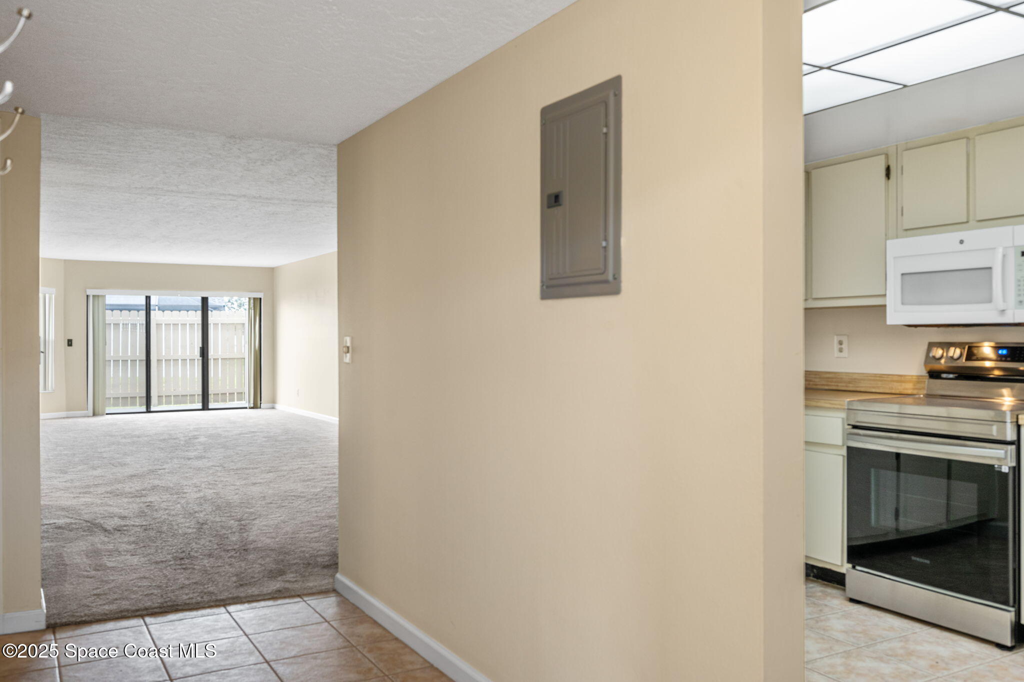 315 Tangle Run Boulevard, Unit 1016 Melbourne, FL 32940 - Photo 3 of 34 3-web-or-mls-DSC_2834