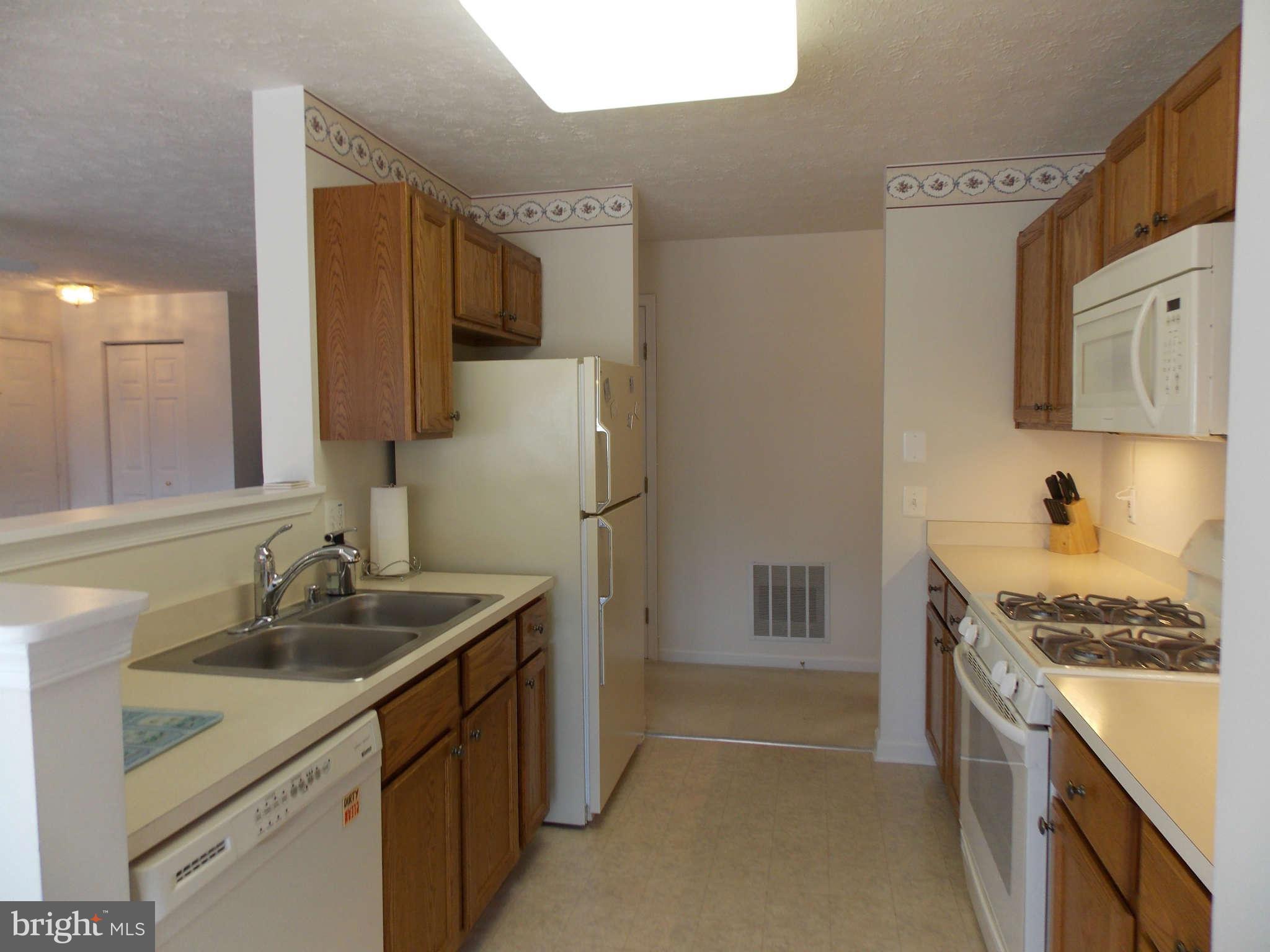 5328 Millfield Road, Unit 5328 Baltimore, MD 21237 - Photo 10 of 27 Kitchen