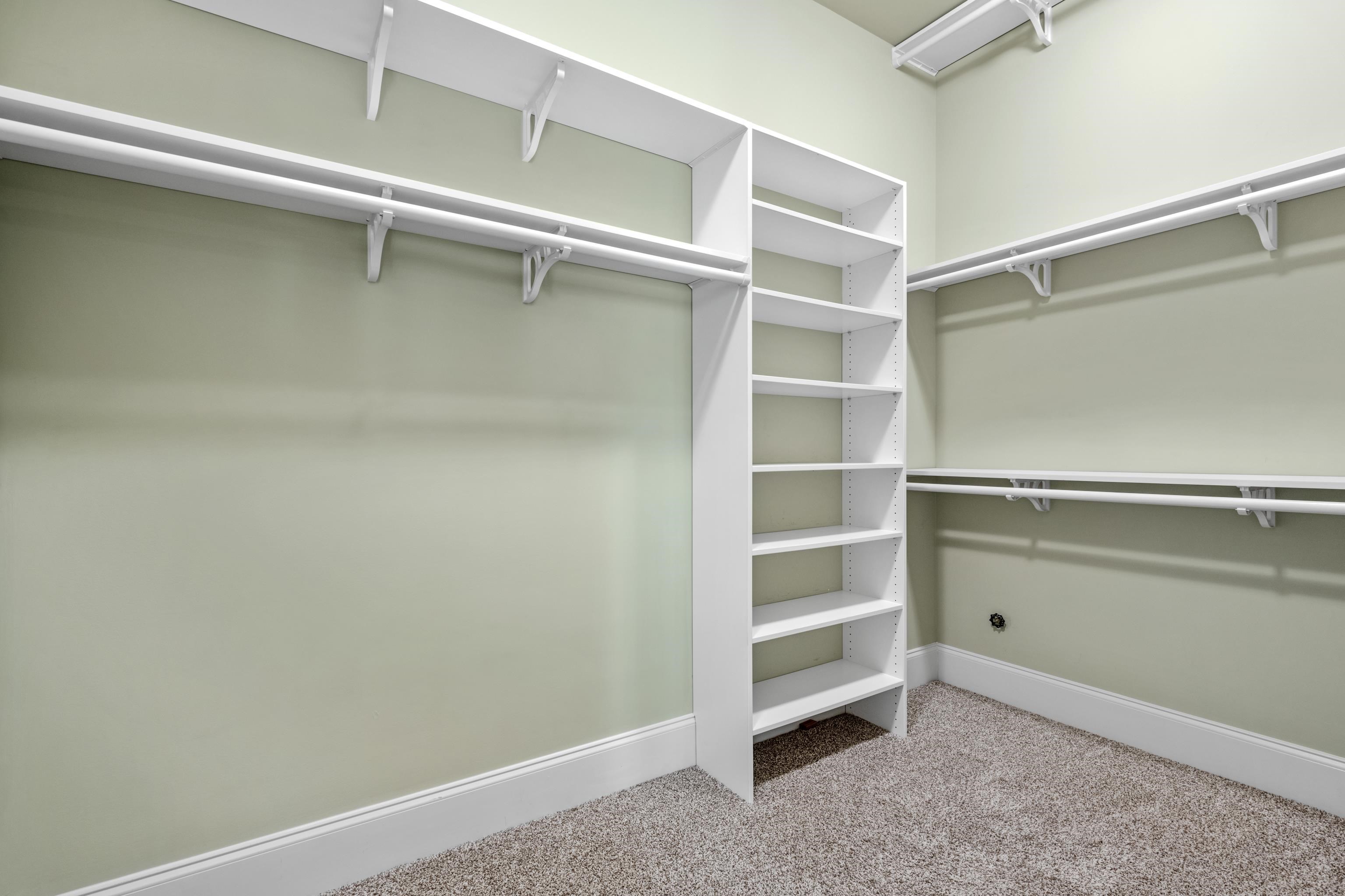 2840 Rue Jordan Cove Germantown, TN 38138 - Photo 23 of 40 a view of an empty walk in closet